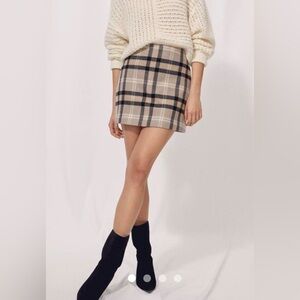 NWT Aritzia Wilfred Classic Mini Skirt